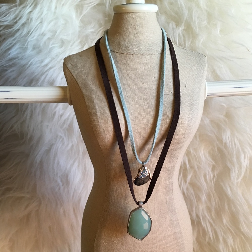 Set of 2 Necklaces, Brown & Blue, Good Condition